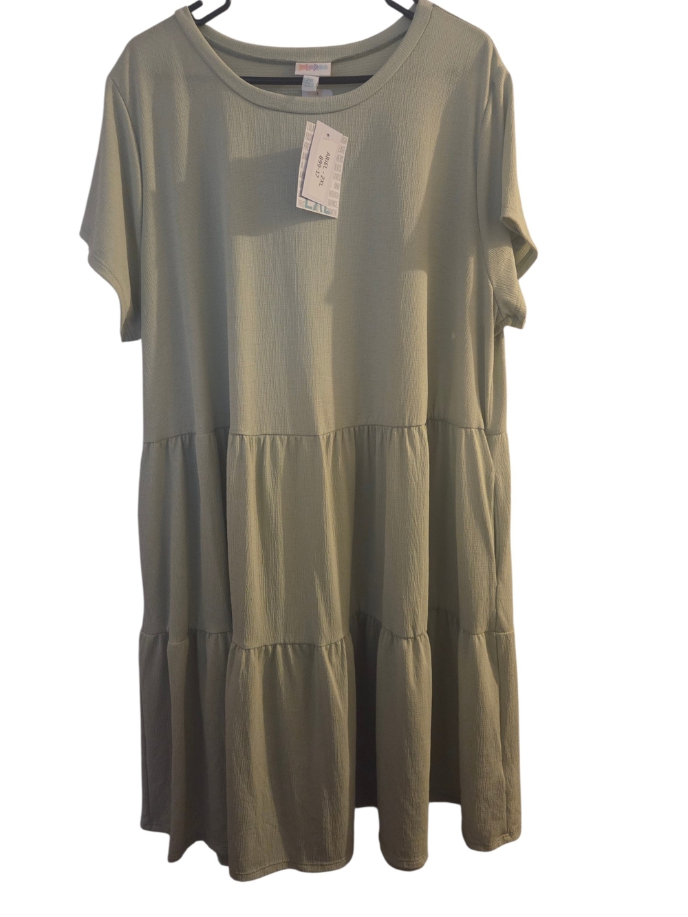 LuLaRoe Sage Tiered Short-Sleeve Knit Dress